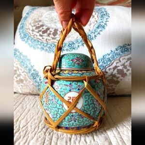 Vintage Chinese Famille Rose Teal Hand Painted Porcelain Ginger Jar w/Carrier